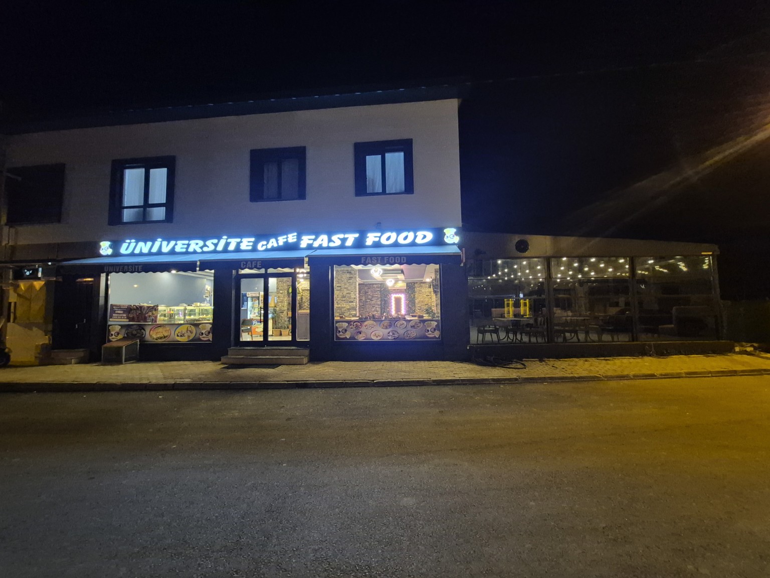 Üniversite Fast Food Şarkikaraağaç işletme dış görünümü